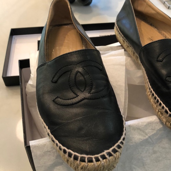 Chanel Espadrilles CC Black Lambskin. Size 40 - Picture 10 of 14